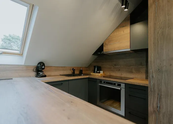 Castle - * Szabadkígyós